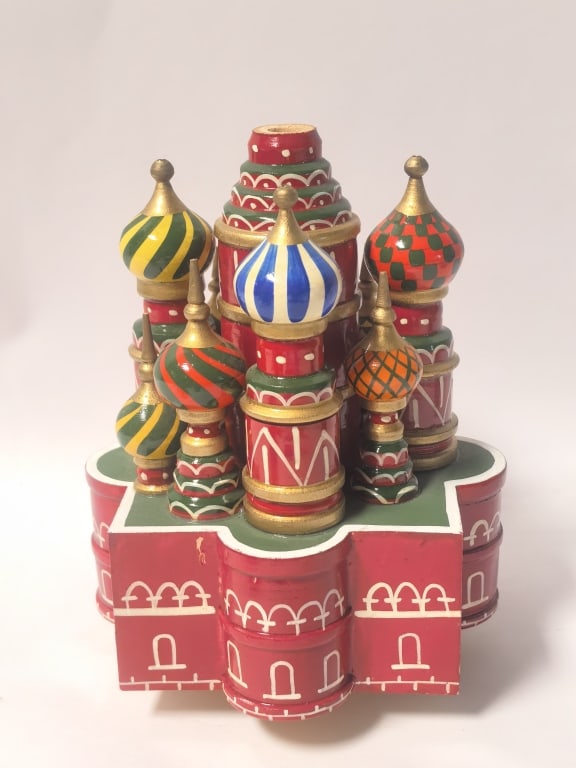 Vintage Russian Wooden Cathedral Music Box: Vintage Russian Wooden Cathedral Music Box, 7in by 5.25in by 5.25in