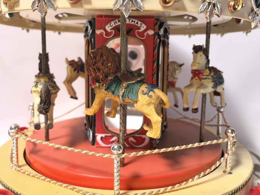 Vintage Animated Christmas Carousel - 3
