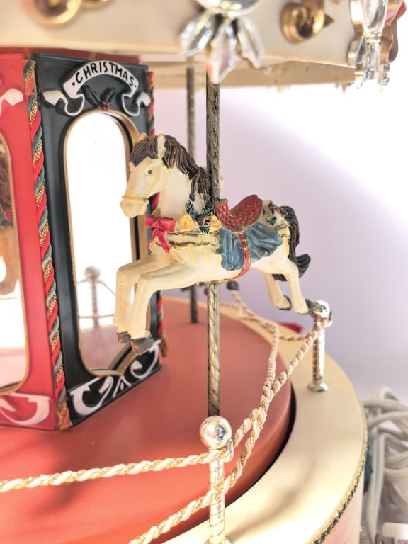 Vintage Animated Christmas Carousel - 4