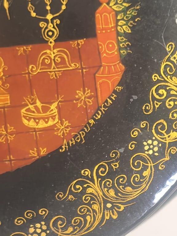 Signed Russian Lacquer Circular Box "The Spinner" - 5