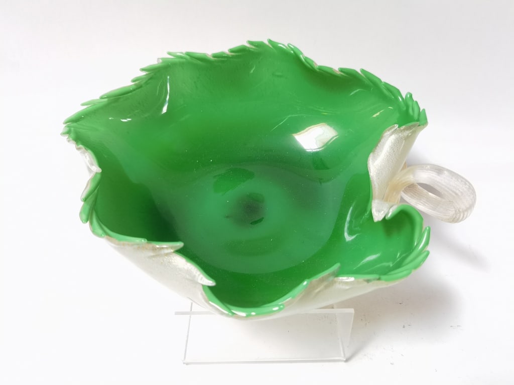 Large Murano Italy Glitter Milk Overcast Green Gla: Large Murano Italy Glitter Milk Overcast Green Glass Leaf Bowl, 10 5/8in by 8.75in by 3 1/8in