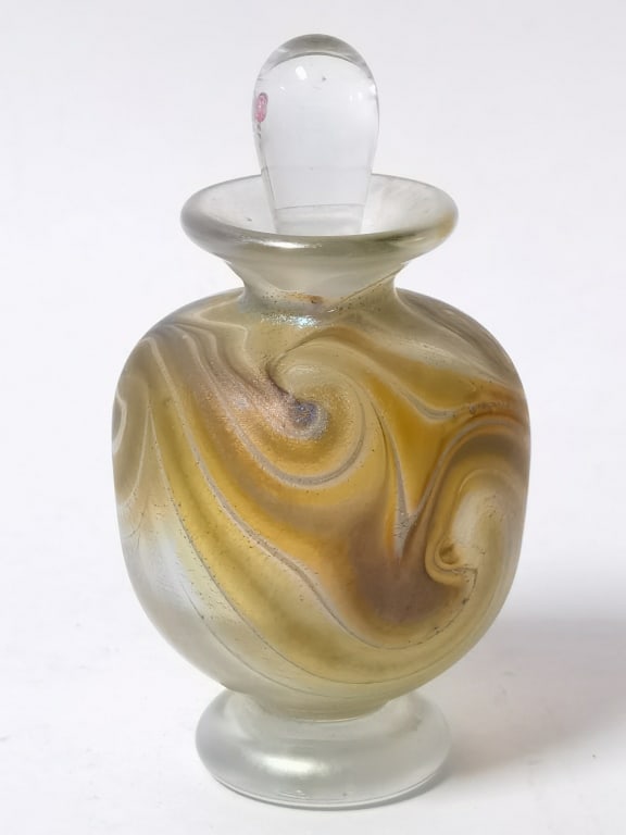 Vintage Frosted Swirl Art Glass Perfume Bottle: Vintage Frosted Swirl Art Glass Perfume Bottle, 4in