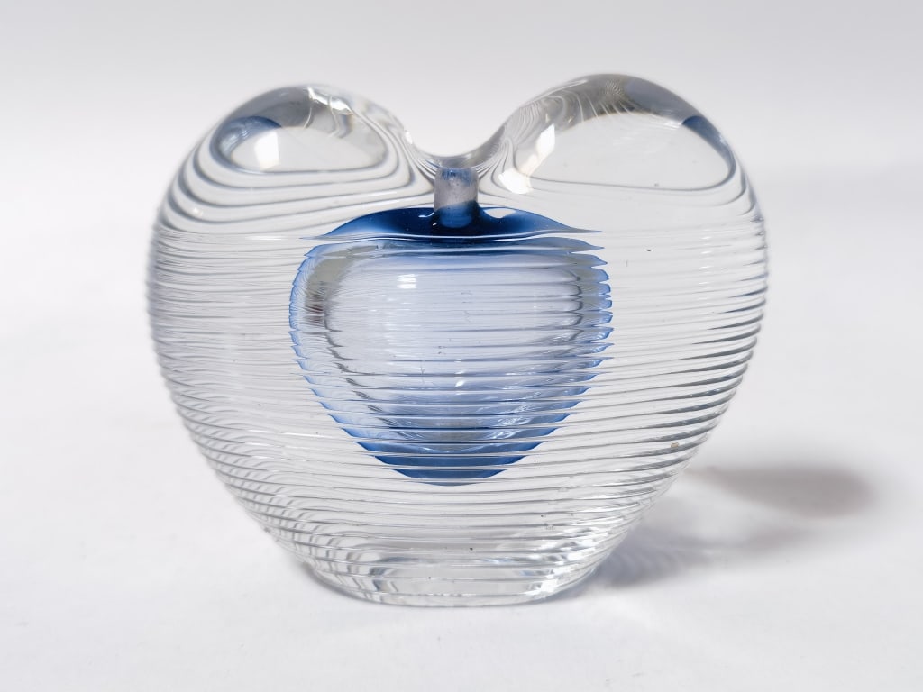 1983 Zellique Studio Heart Art Glass Bottle (1 of 5)