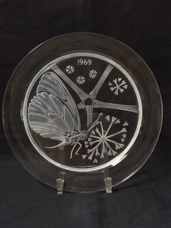 1969 Lalique France Crystal "Papillon" Plate (1 of 3)