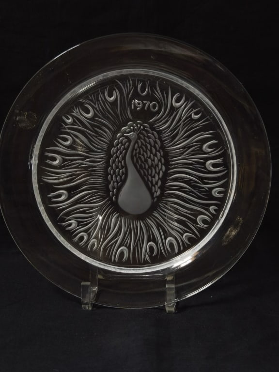1970 Lalique France Crystal "Paon (Peacock)" Plate (1 of 3)