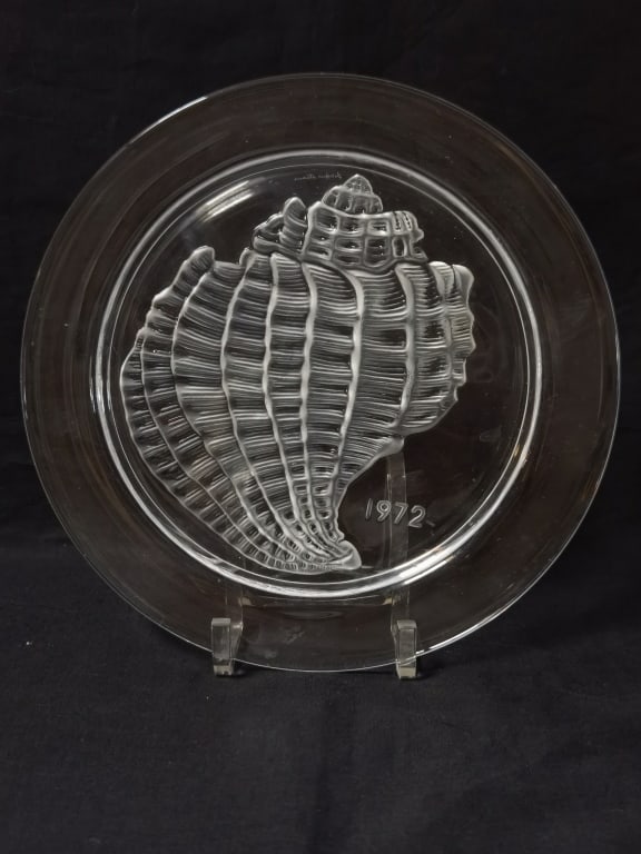 1972 Lalique France Crystal "Coquillage" Plate (1 of 3)