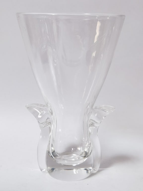 Vintage Steuben Crystal Lloyd Atkins "Lyre" Vase: Vintage Steuben Crystal Lloyd Atkins "Lyre" Vase, 8in by 5in