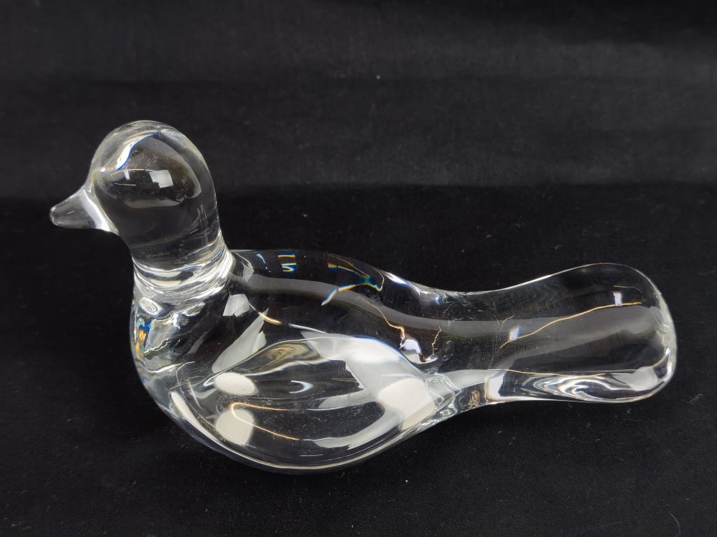 Vintage Baccarat France Crystal Bird: Vintage Baccarat France Crystal Bird, 5.75in by 3.5in