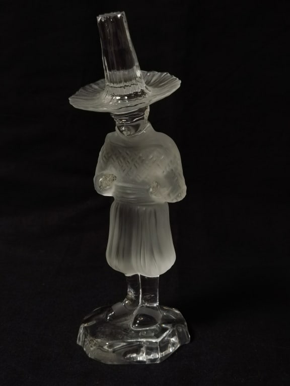 Saint Louis Frosted Crystal Musician Figurine: Saint Louis Frosted Crystal Musician Figurine, 7.5in