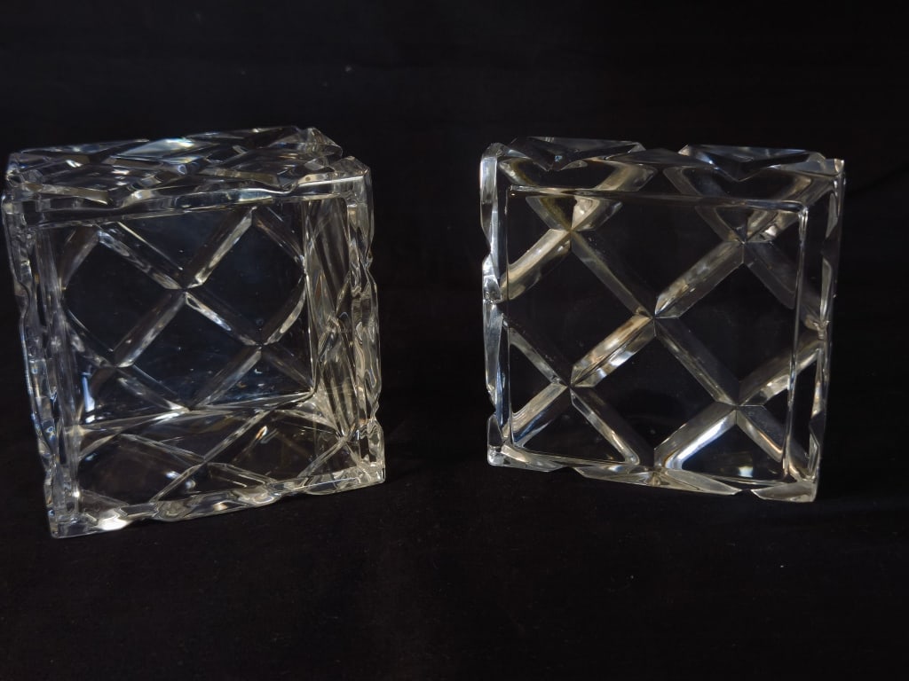 French Geometric Cut Crystal Lidded Box - 4