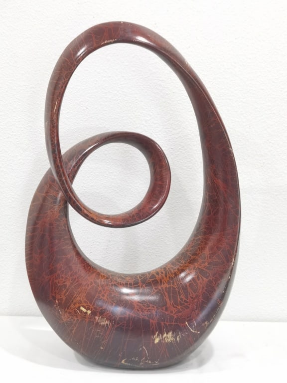 Large 20th C. Abstract Loop Sculpture - 2