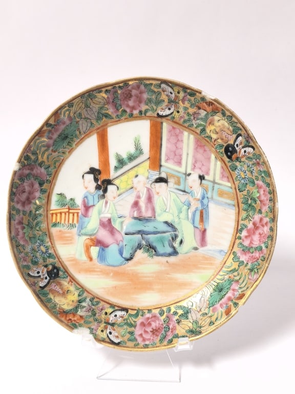 19th C. Chinese Export Porcelain Famille Rose Meda: 19th C. Chinese Export Porcelain Famille Rose Medallion Plate, 5.5in