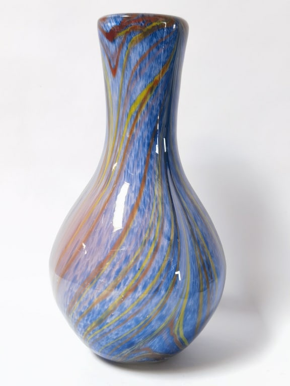 Large Muranot Italy Blue and White Striated Gourd: Large Muranot Italy Blue and White Striated Gourd Vase, 13.5in by 7in