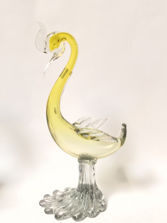 Murano Italy Yellow Glass Swan Epergne: Murano Italy Yellow Glass Swan Epergne, 14.5in by 6.5in by 4.25in