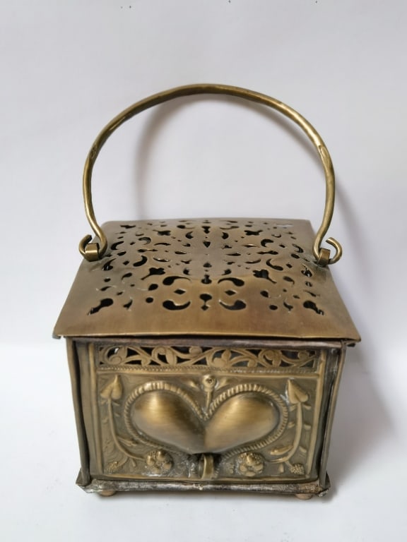 Vintage Dutch Metie Windels Brass Filigree Foot Wa (1 of 7)