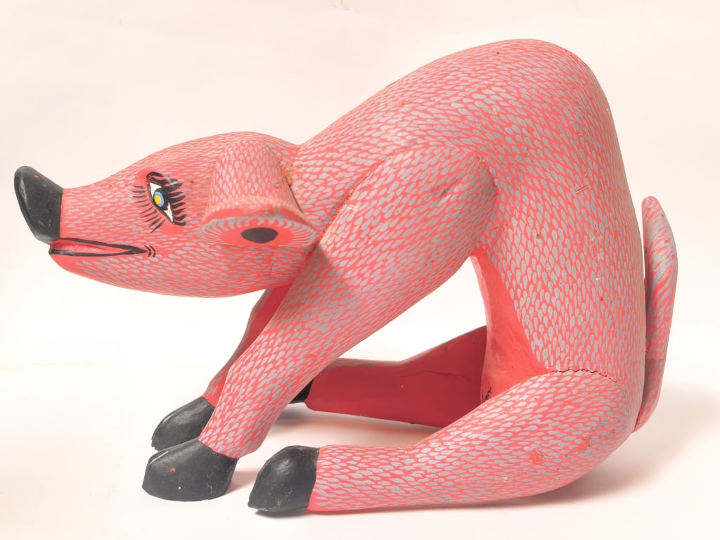 Large Vintage Epifanio Fuentes Oaxacan Pig Alebrij (1 of 7)