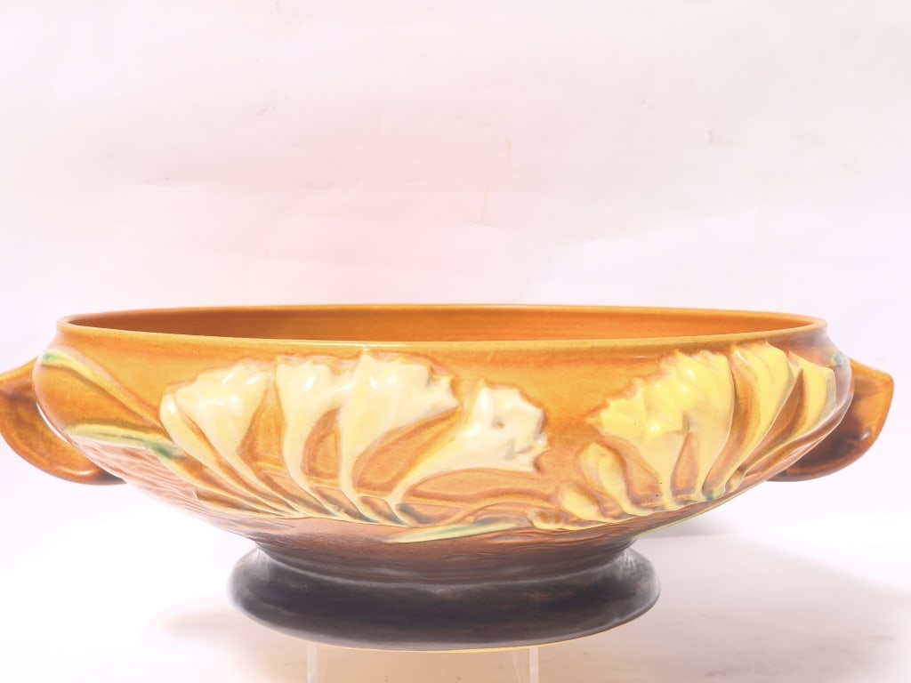 Vintage Roseville Pottery Freesia Compote Bowl (1 of 8)