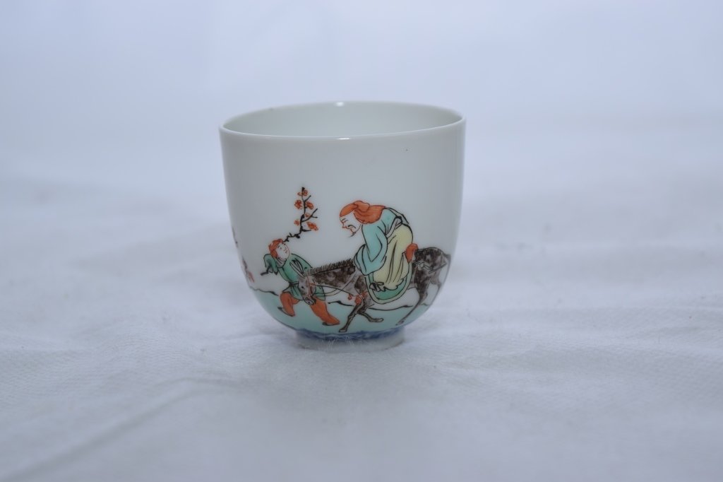 Small Qing Chinese WuCai Cup, Marked (1 of 5)