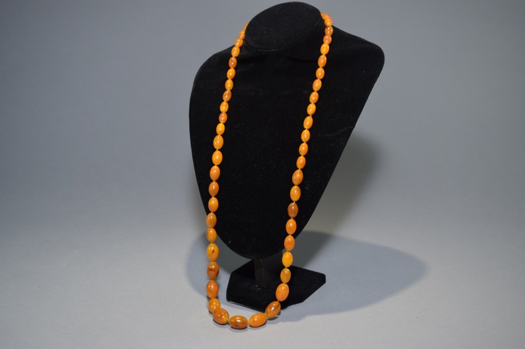 Chinese Egg Yolk Butterscotch Amber Necklace (1 of 3)