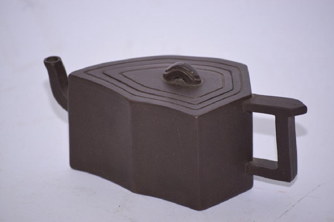 Chinese YiXing ZiSha Teapot: Chinese yixing zisha teapot. 2.5in. Age wear.