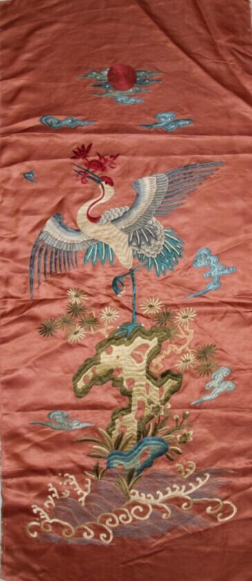 ANTIQUE CHINESE Embroidery (1 of 2)