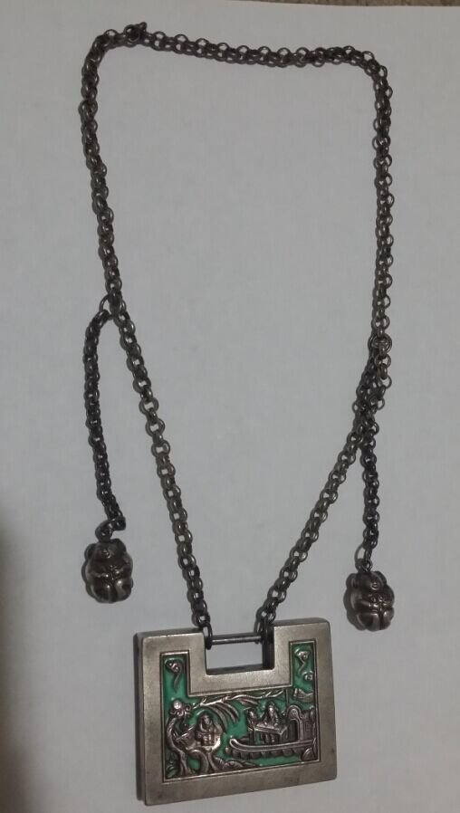 China Silver Necklace in the Qing Dynasty (1 of 3)