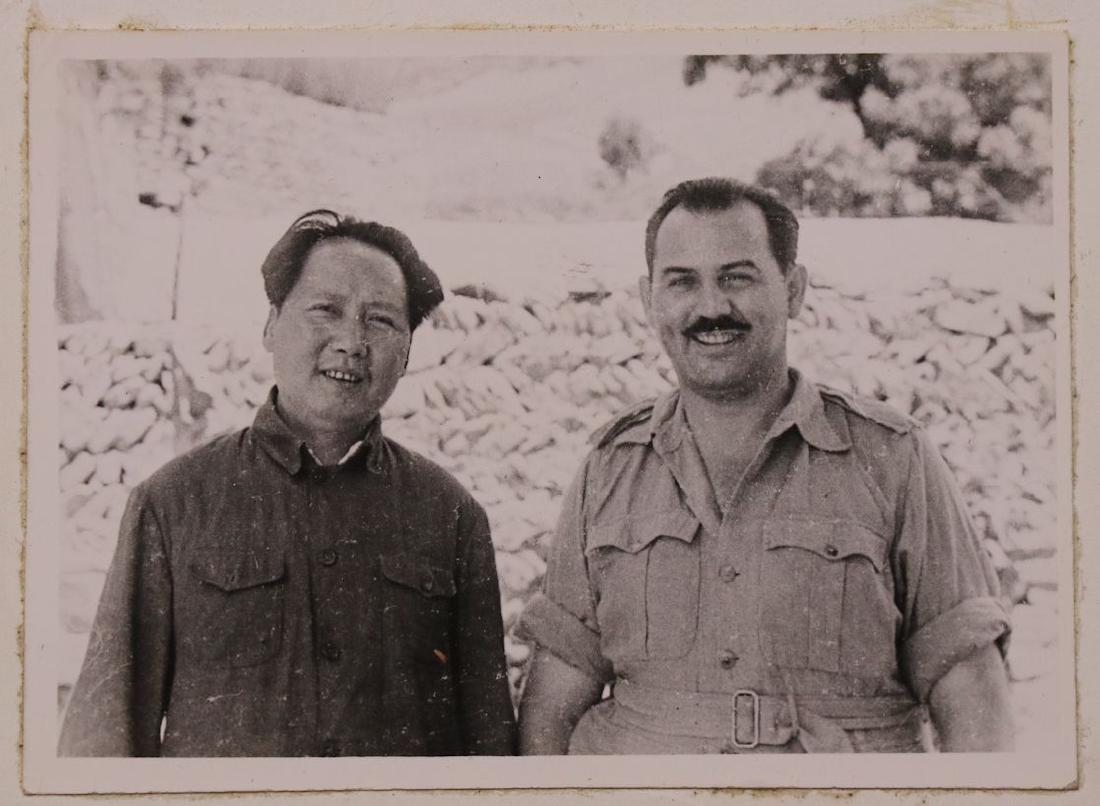 [Harrison Forman, Mao Zedong, Photo + Books] (1 of 5)
