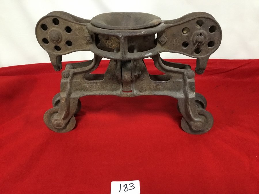 Hay Trolley (1 of 1)