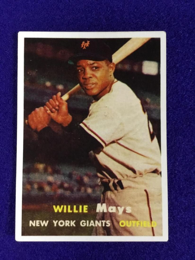 1957 Topps Willie Mays #10 (1 of 2)