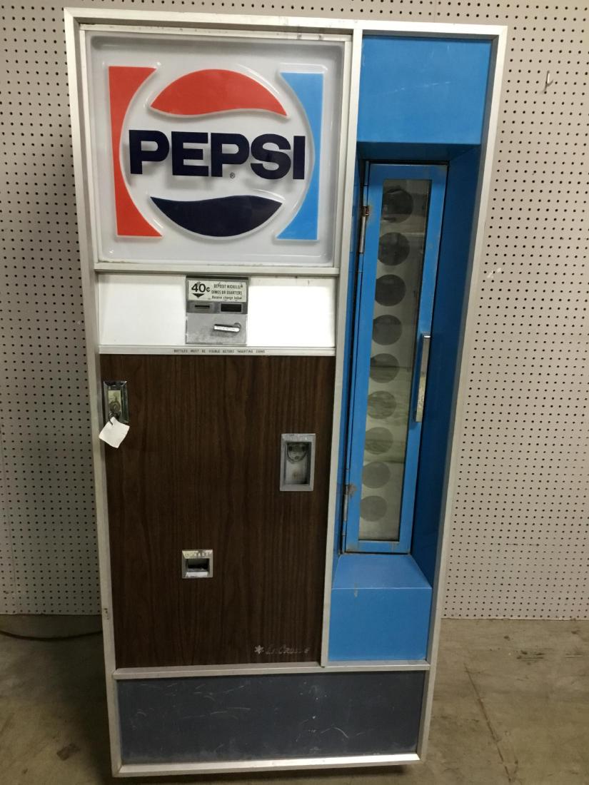 1960s La Crosse Pepsi Bottle Machine