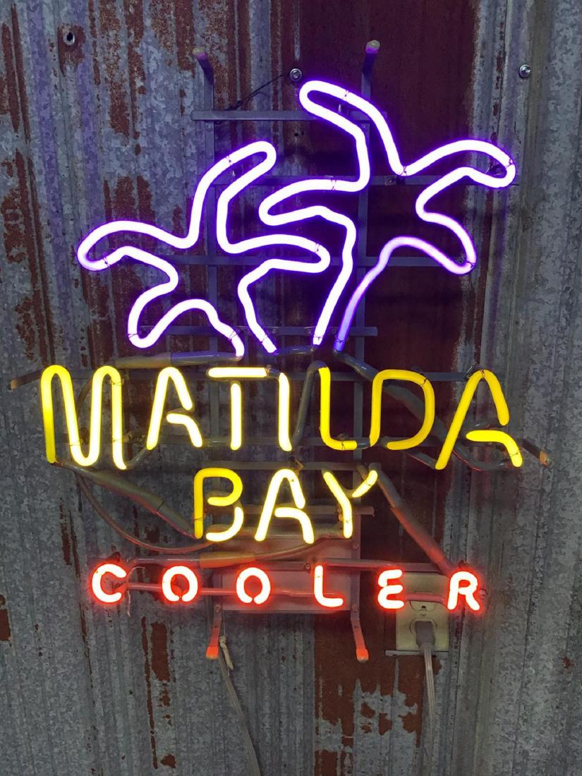 Matilda Bay Cooler advertising neon: This very bright neon is in working order and is in VGC. 22.75 Inches x 20.5 Inches.