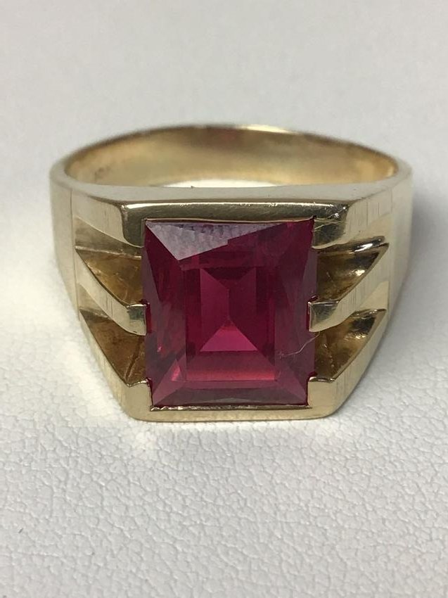 Men's 10K Yellow Gold, Colored Stone Ring: Size 13