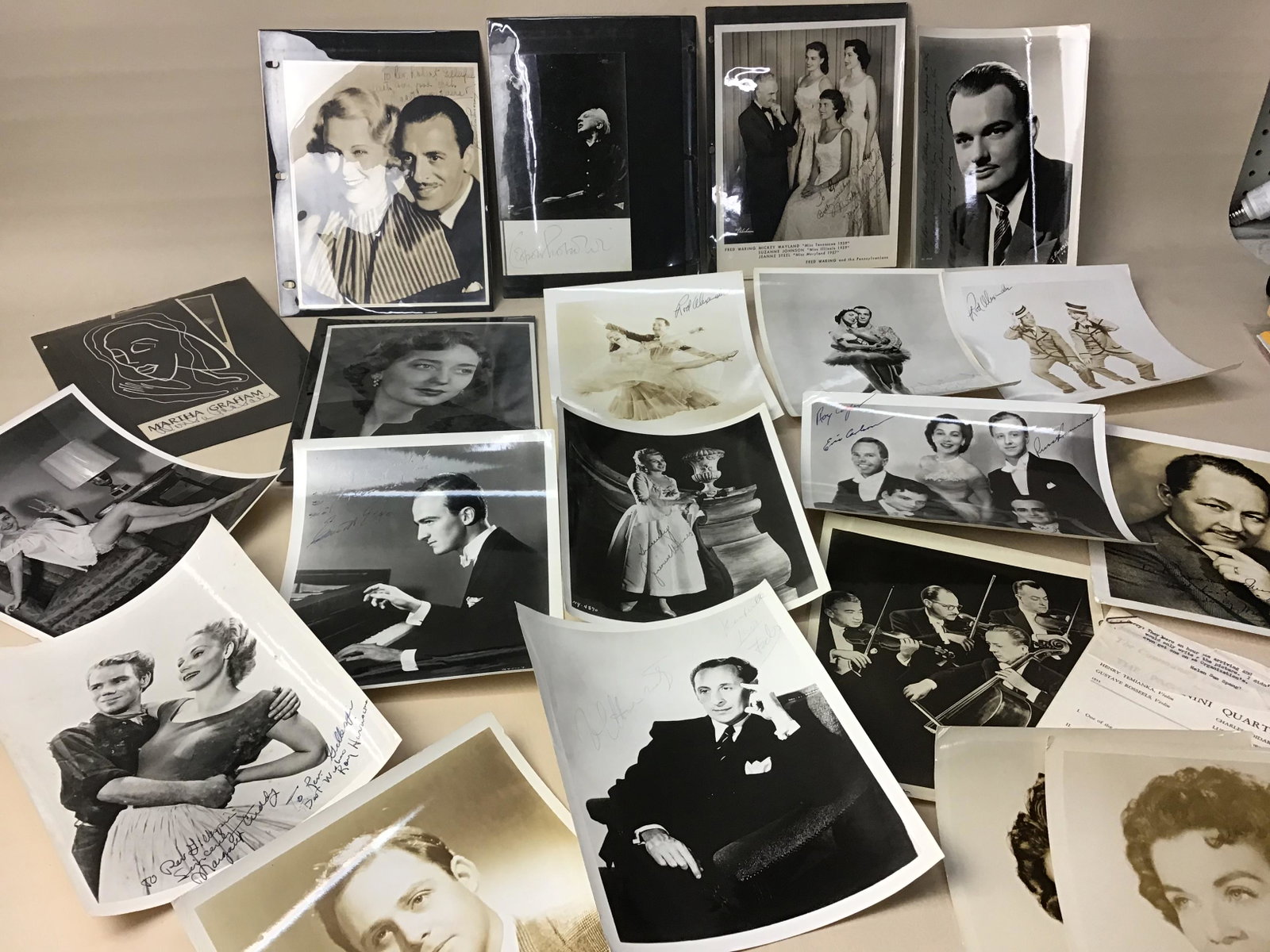 Large Lot Of Vintage Autographed Photos Of Opera Singer: From The 40 Year Collection Of Rev. Robert Gillispie, Bristol Va