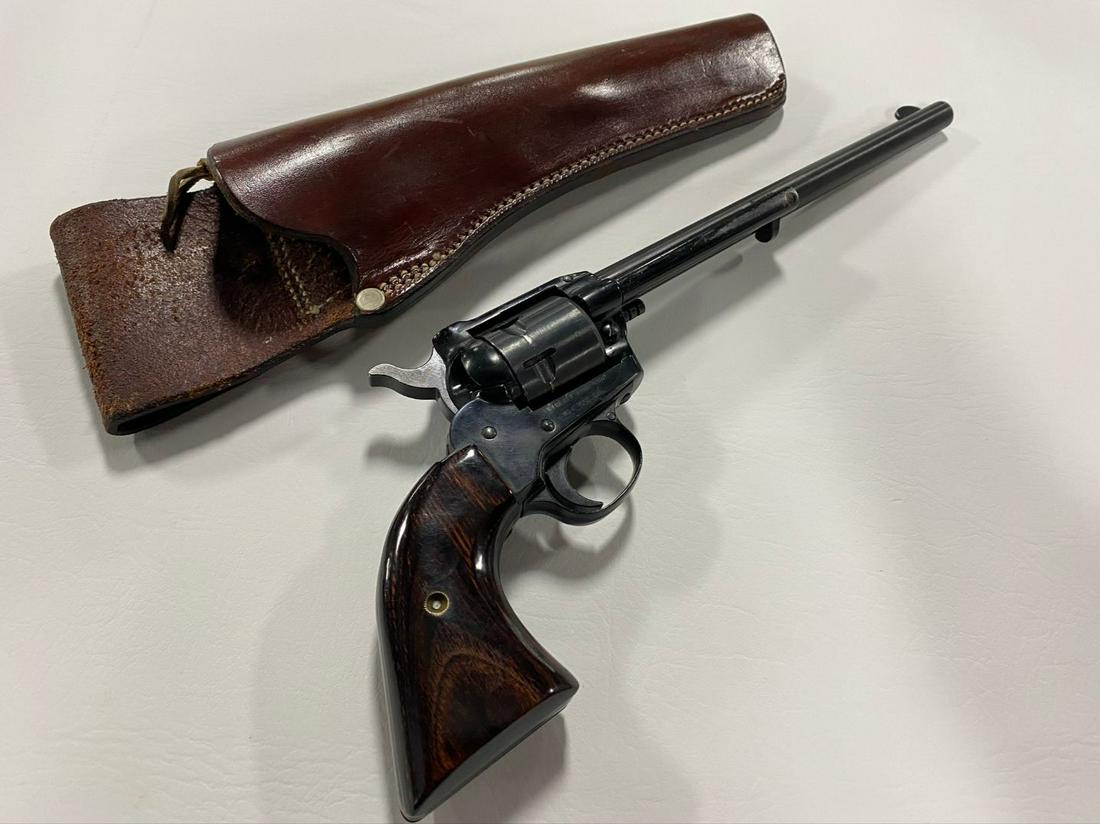 LIBERTY ARMS MODEL 66 CAL. 22: SN# 223207. WITH LEATHER HOLSTER