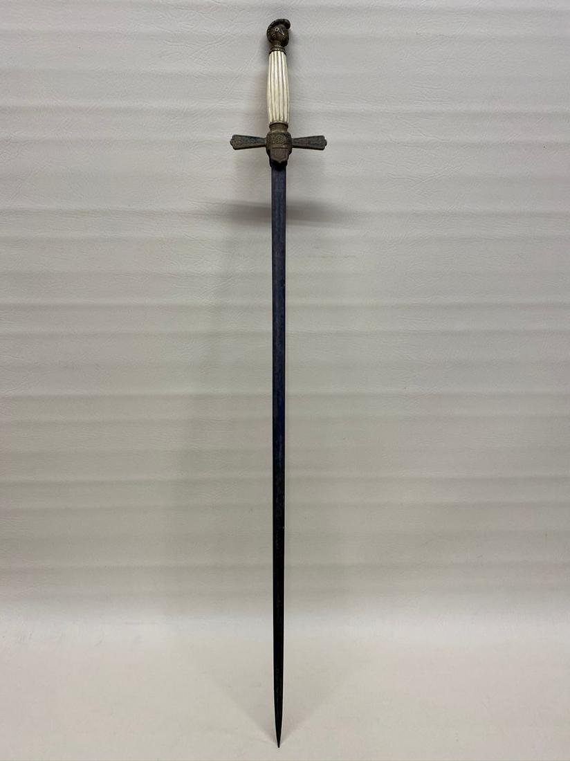 MASONIC SWORD: 33 3/4" OVERALL LENGTH. UNKNOWN MAKER, FOUND CONDITION