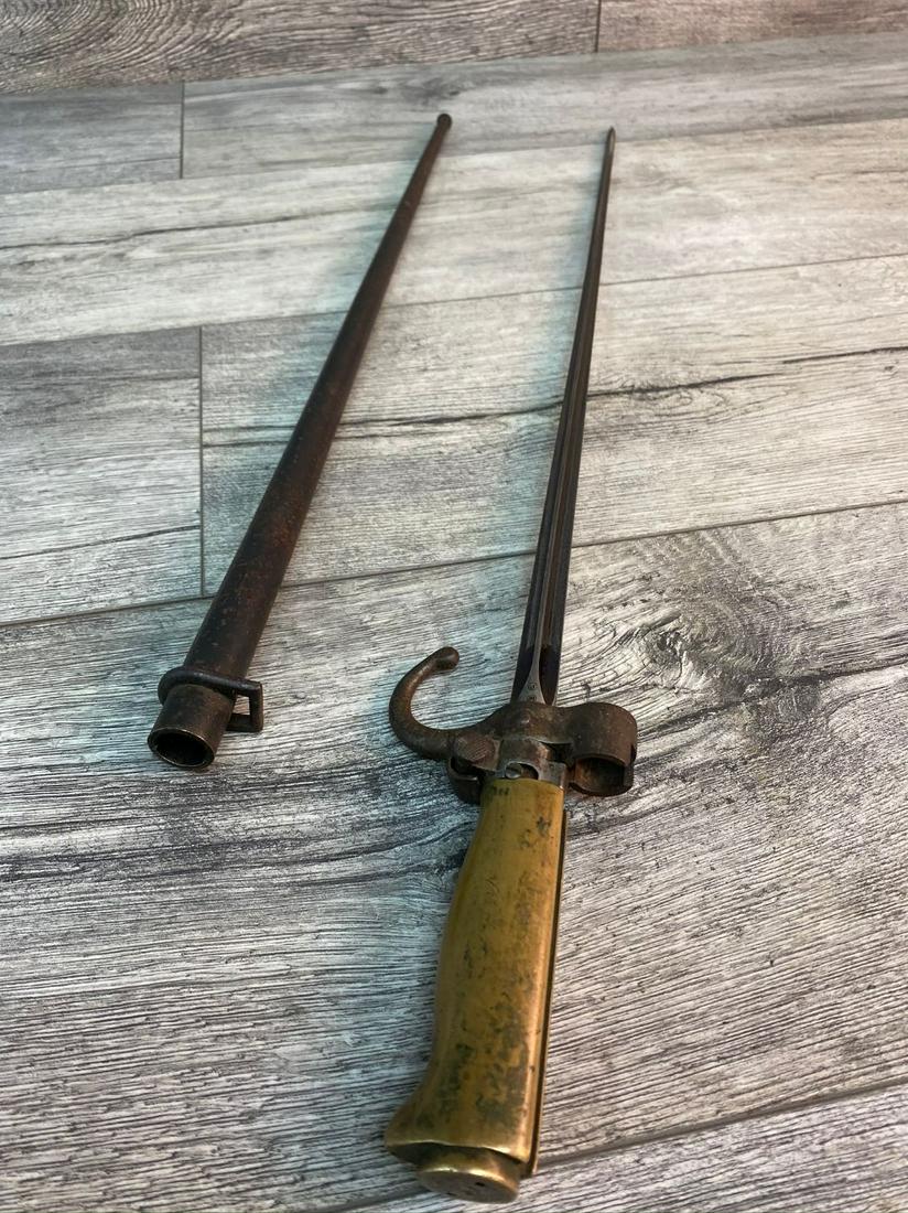 EARLY BAYONET AND SHEATH: 25 3/4"L FOUND CONDITION