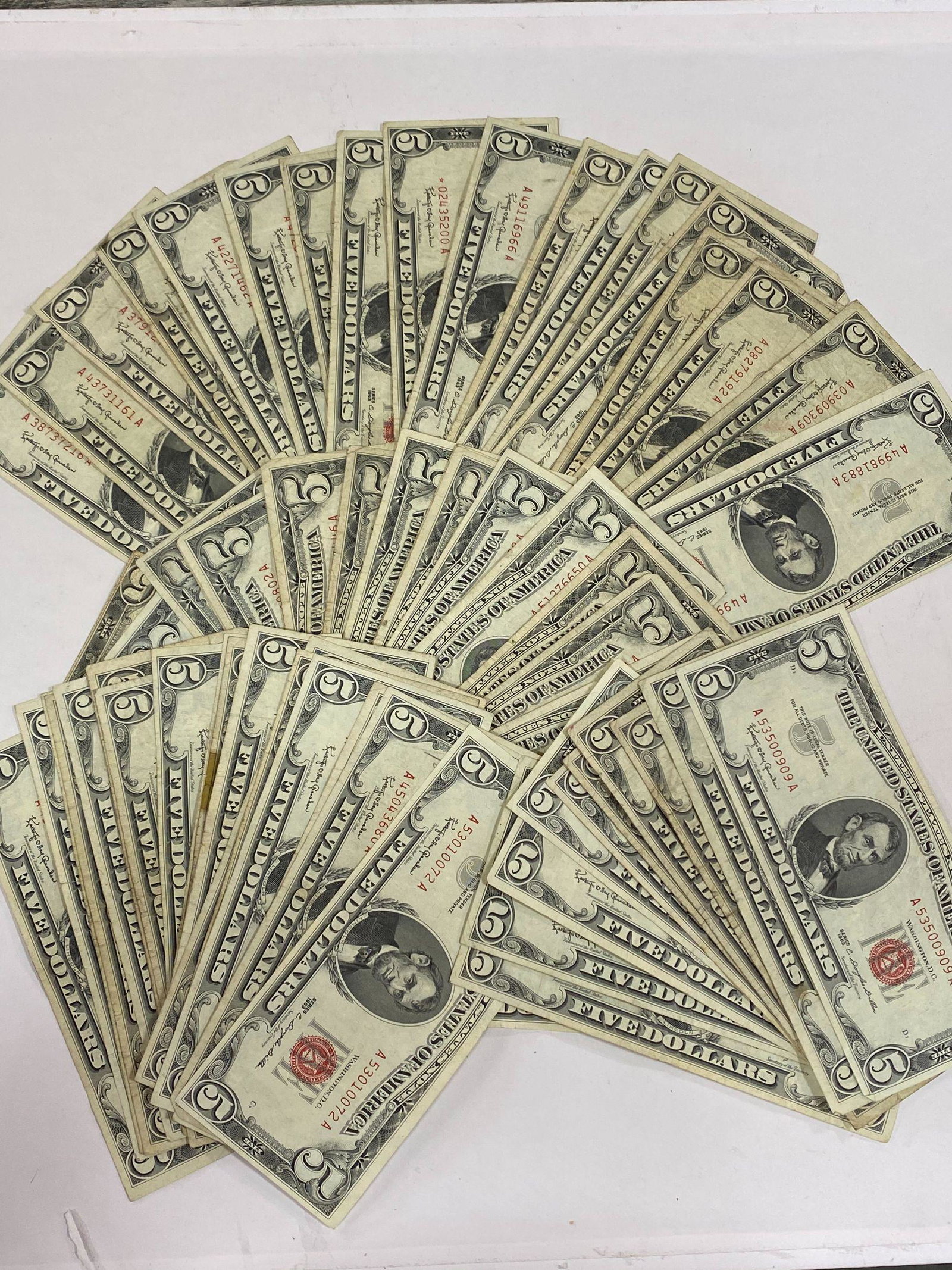70 RED SEAL $5 NOTES: CIRCULATED NOTES