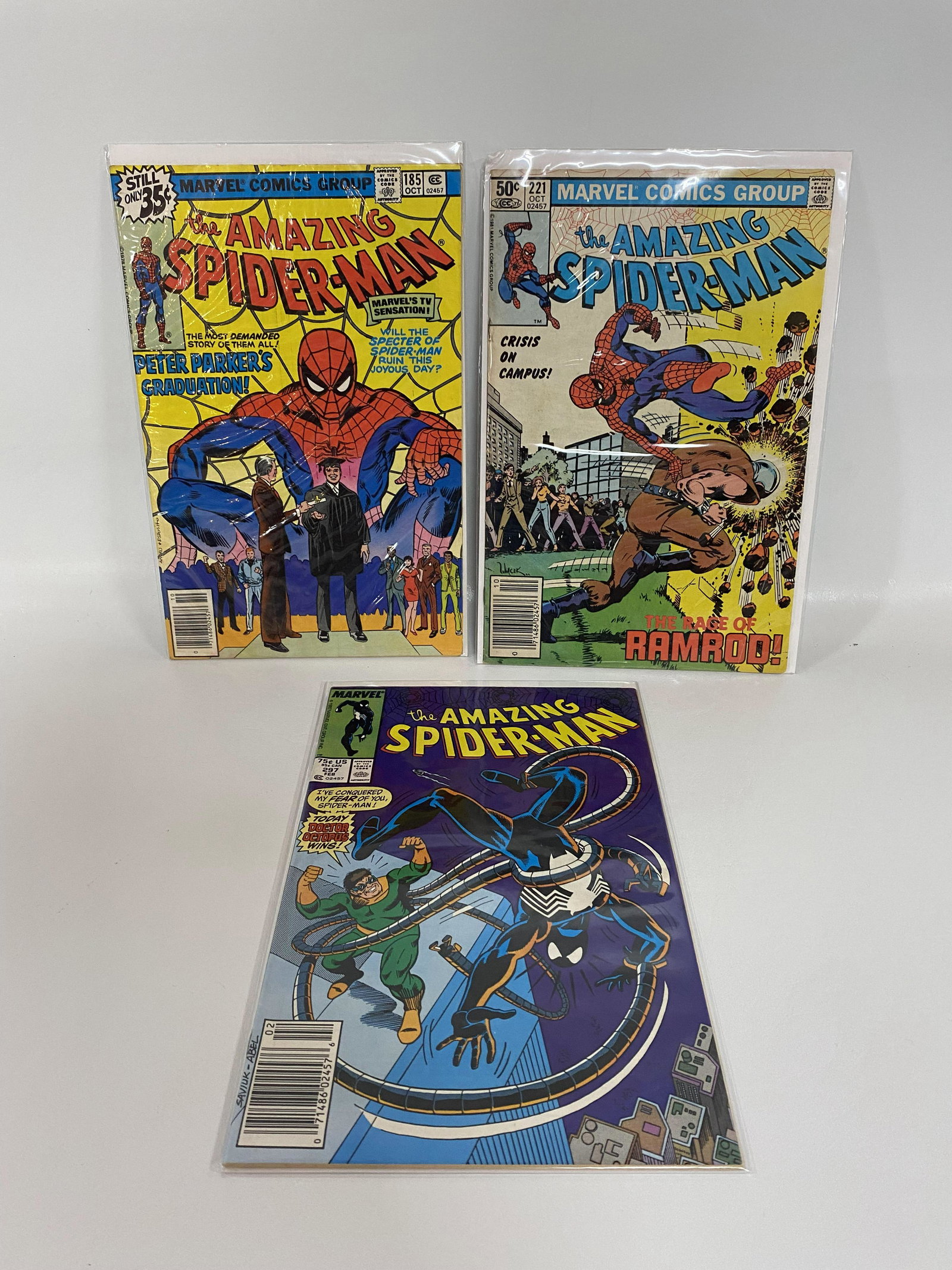 Lot of 3 Amazing Spiderman: Lot of 3 Amazing Spiderman