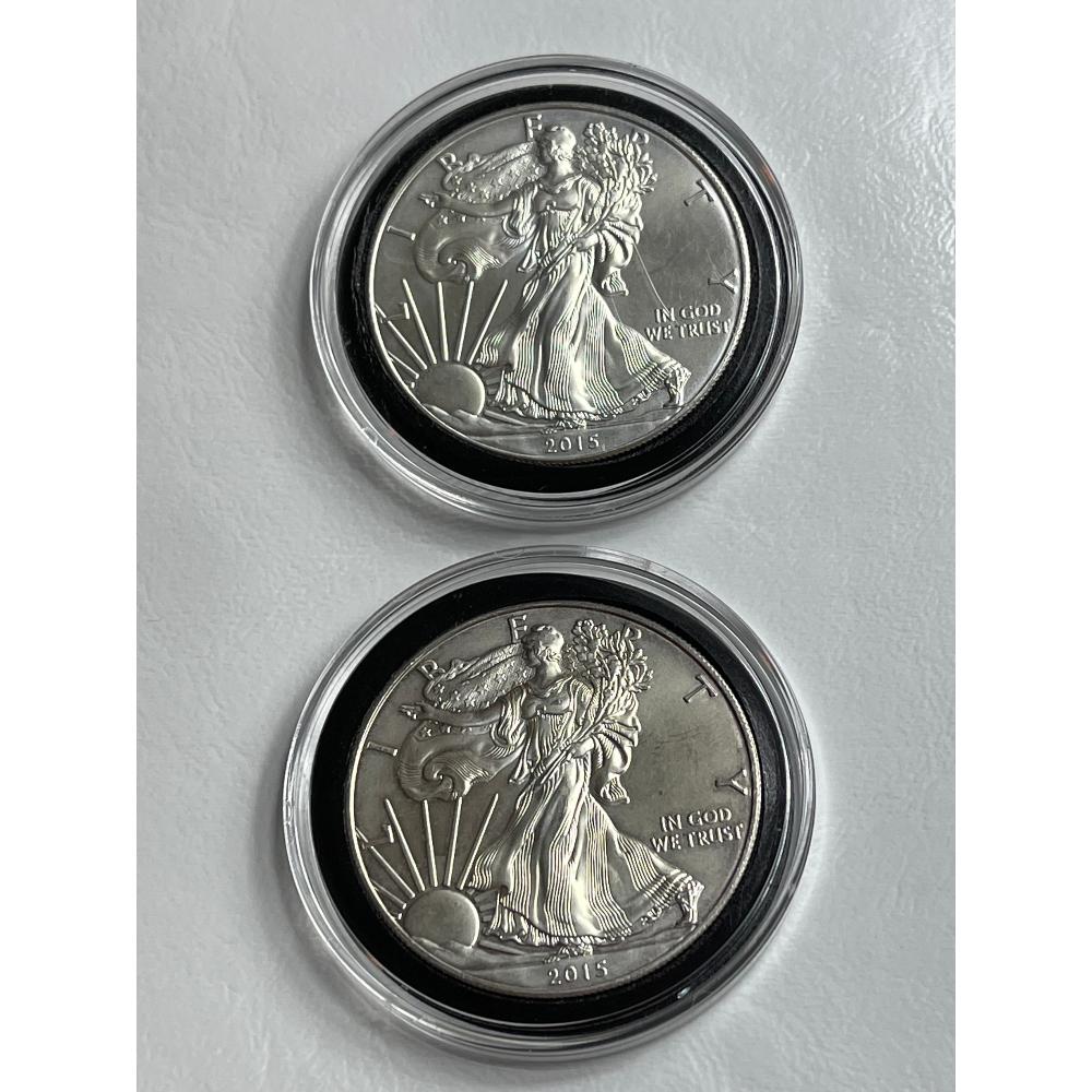 Lot of 2 2015 Silver Eagles (1 of 2)