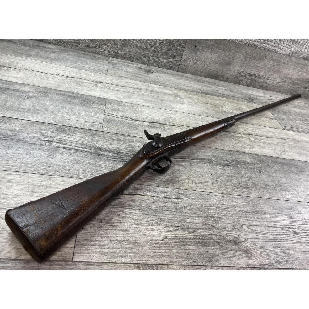 RARE POTENTIAL 1834 SPRINGFIELD CIVIL WAR RIFLE: Top screw is believed to be replacement screw, rest of rifle is believed to be original. No SN. Found condition.