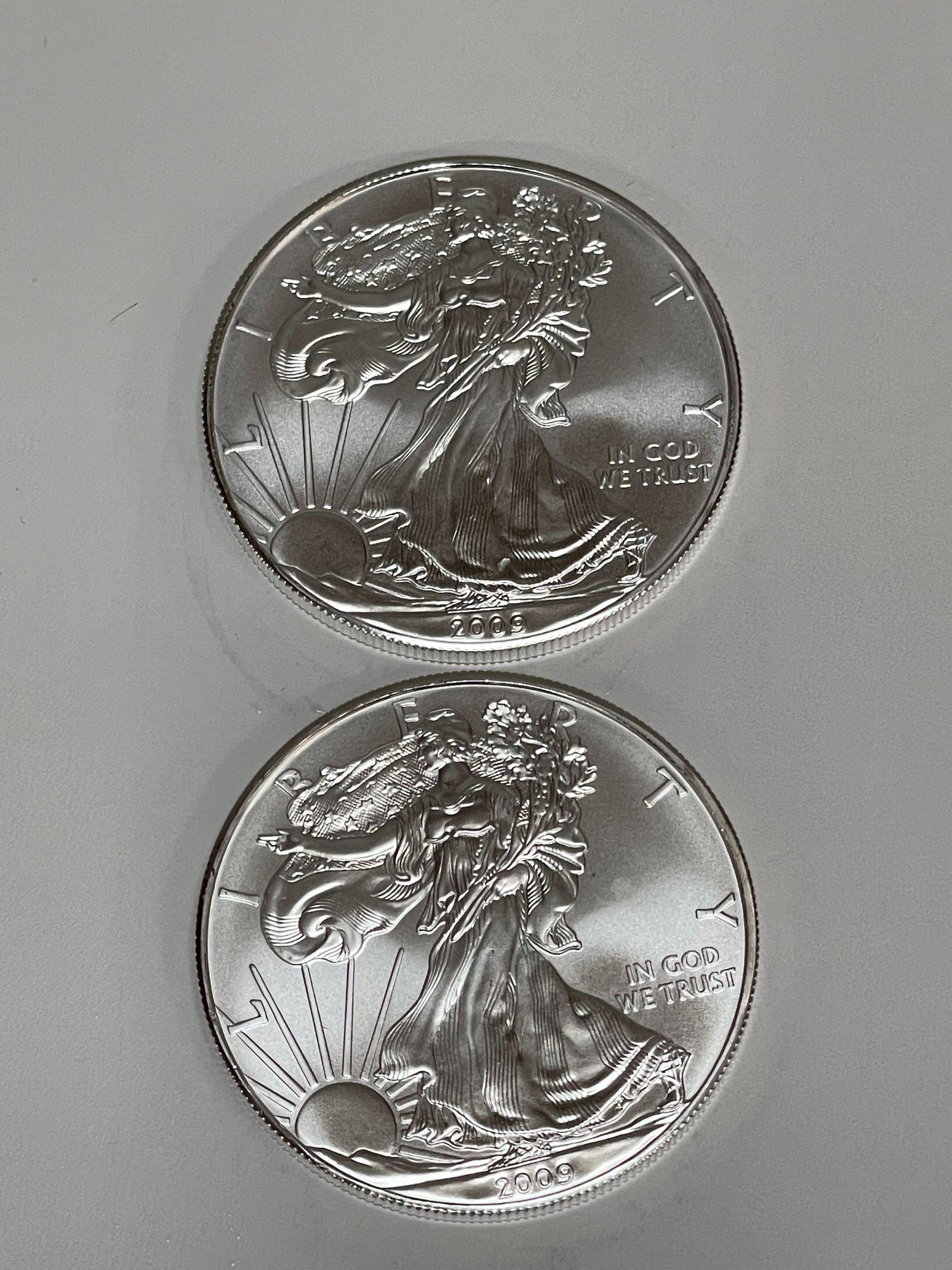 2- 2009 SILVER EAGLES .999 PURE SILVER: 2- 2009 SILVER EAGLES .999 PURE SILVER