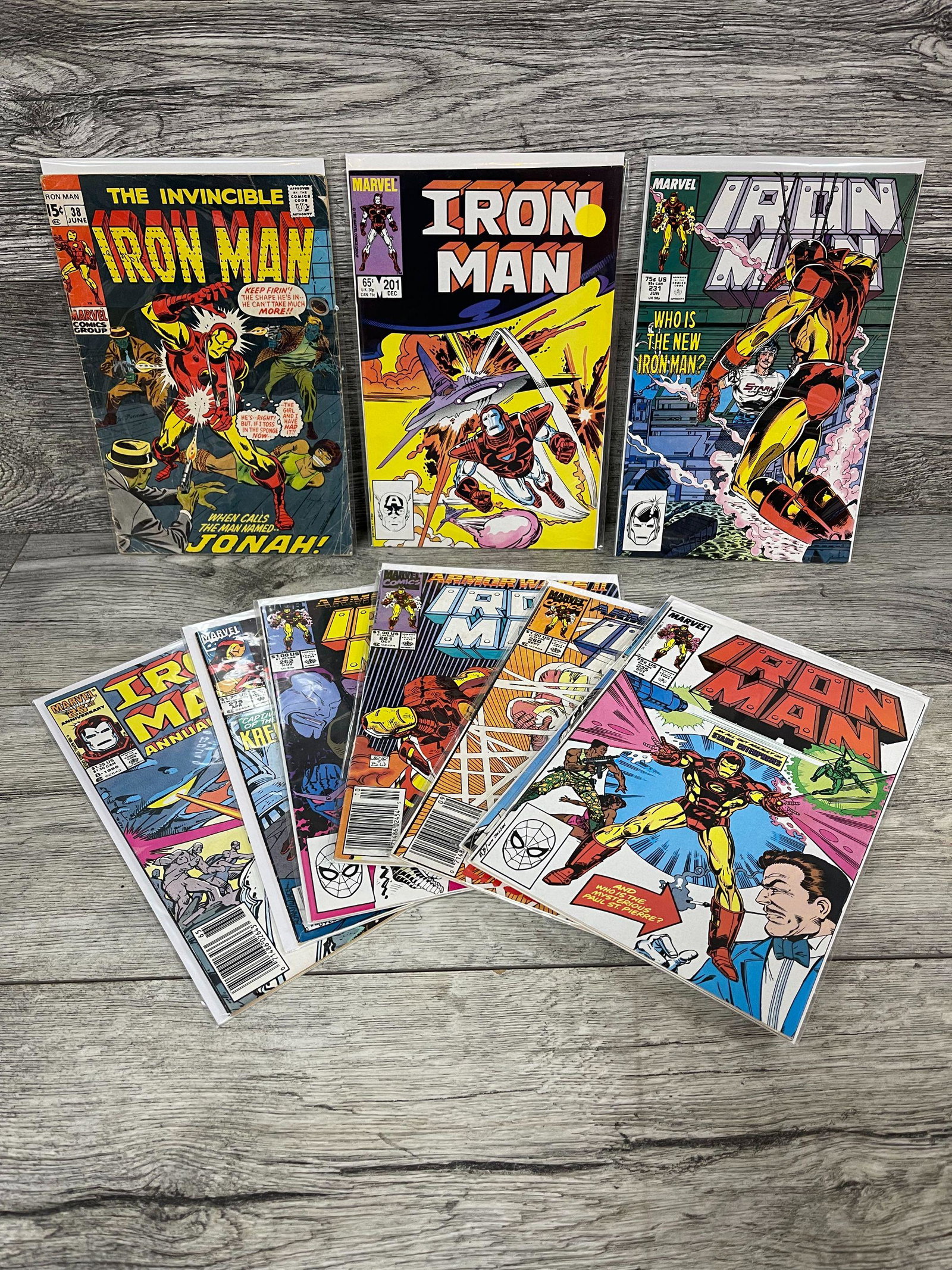 LOT OF 10 IRON MAN COMICS: LOT OF 10 IRON MAN COMICS