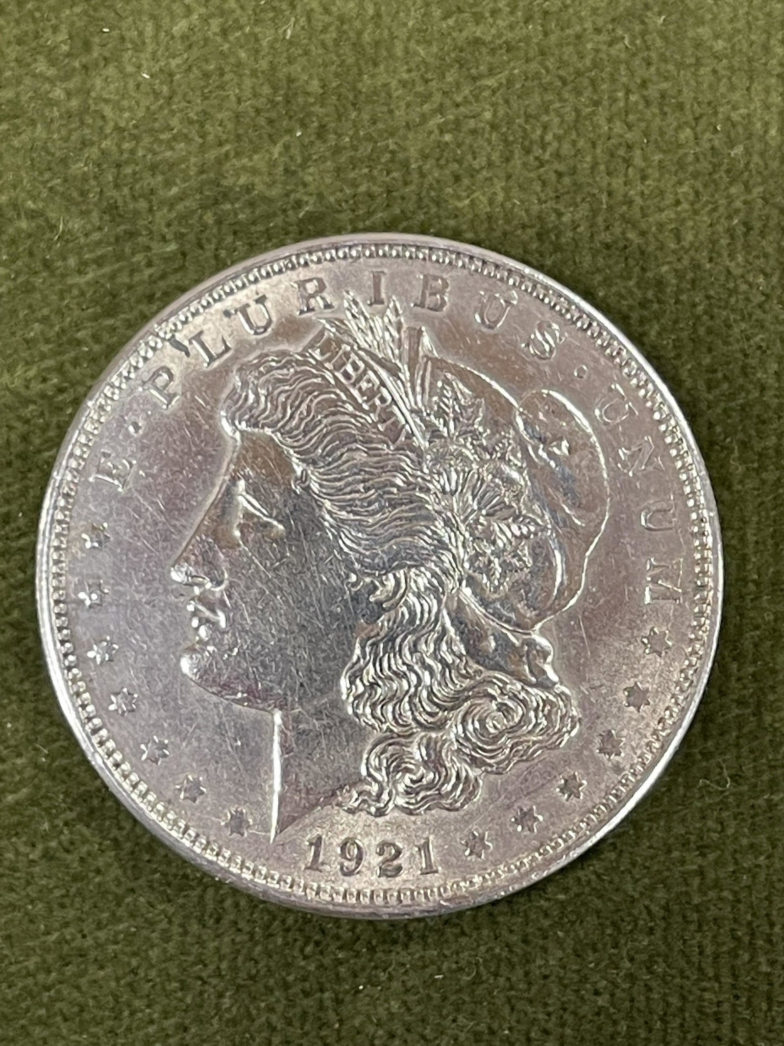 1921 MORGAN DOLLAR: 1921 MORGAN DOLLAR