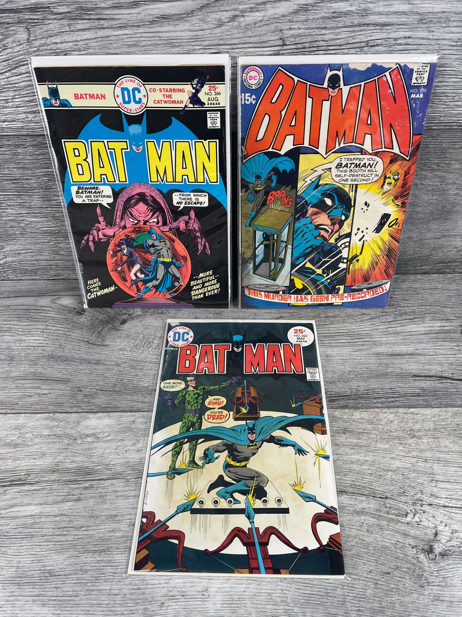 LOT OF 3 BATMAN COMICS: LOT OF 3 BATMAN COMICS