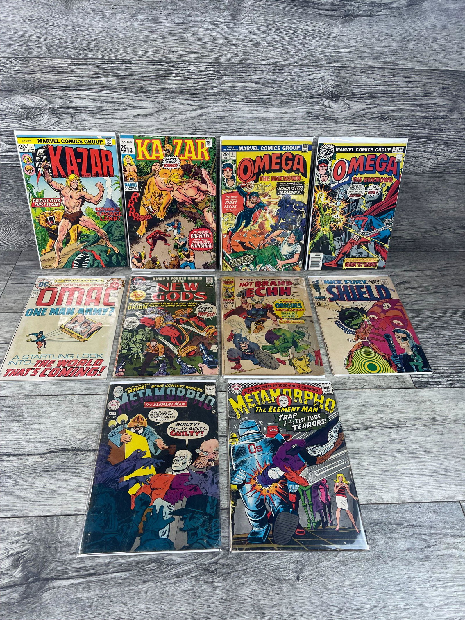 LOT OF 10 MARVEL & D.C. COMICS: LOT OF 10 MARVEL & D.C. COMICS