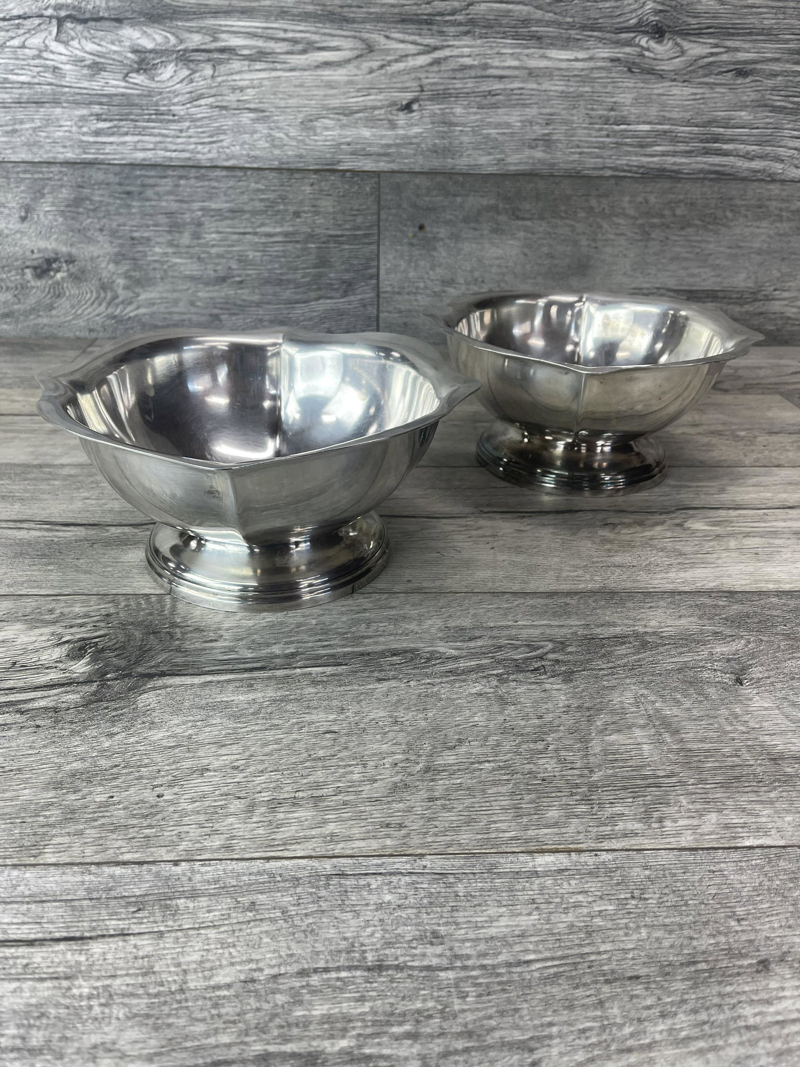 REED AND BARTON U.S.N. SILVER SOLDERED BOWLS: 2 REED AND BARTON CENTERPIECE BOWLS