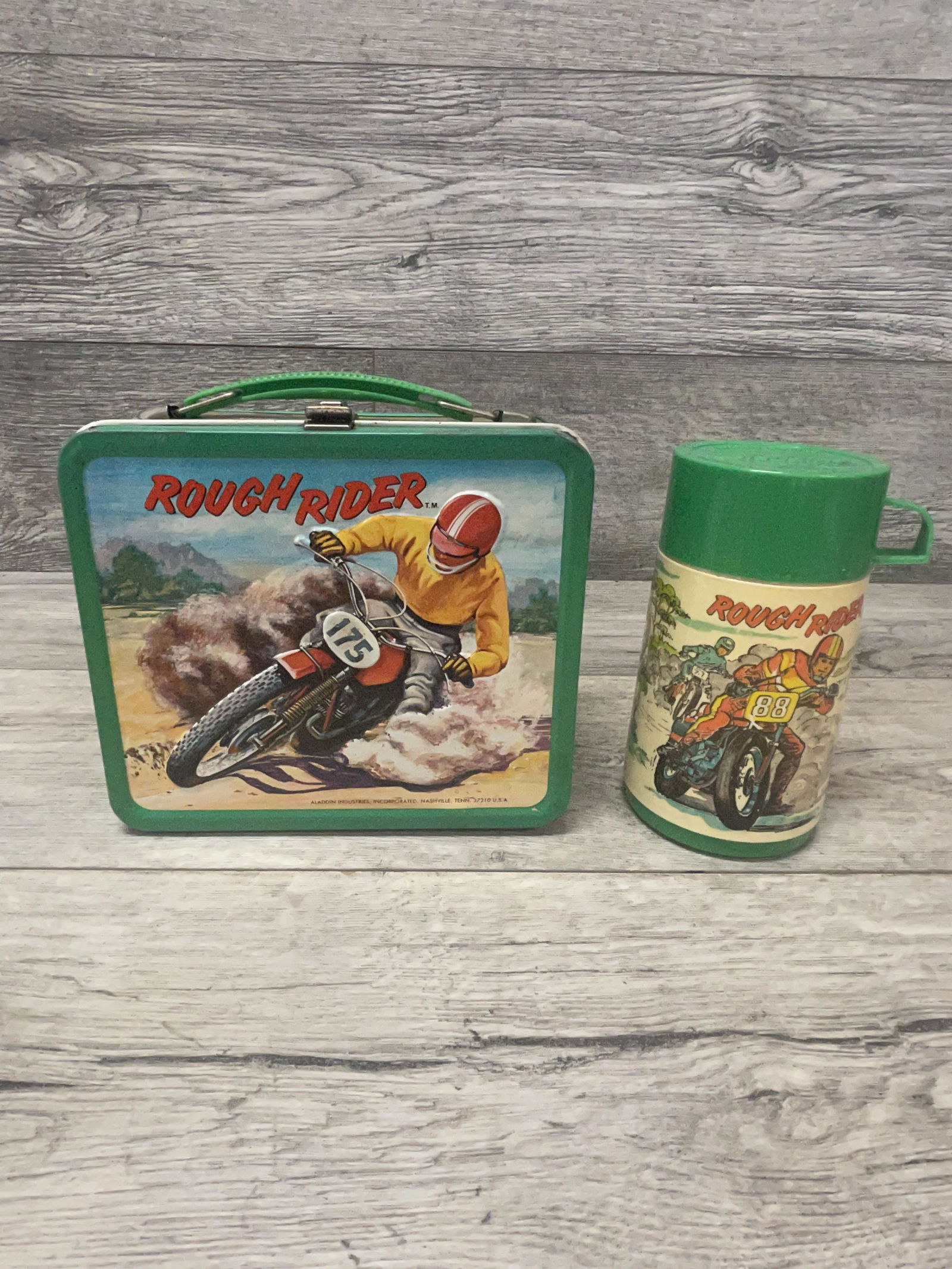 VINTAGE ROUGH RIDER LUNCH BOX: HAS THERMOS