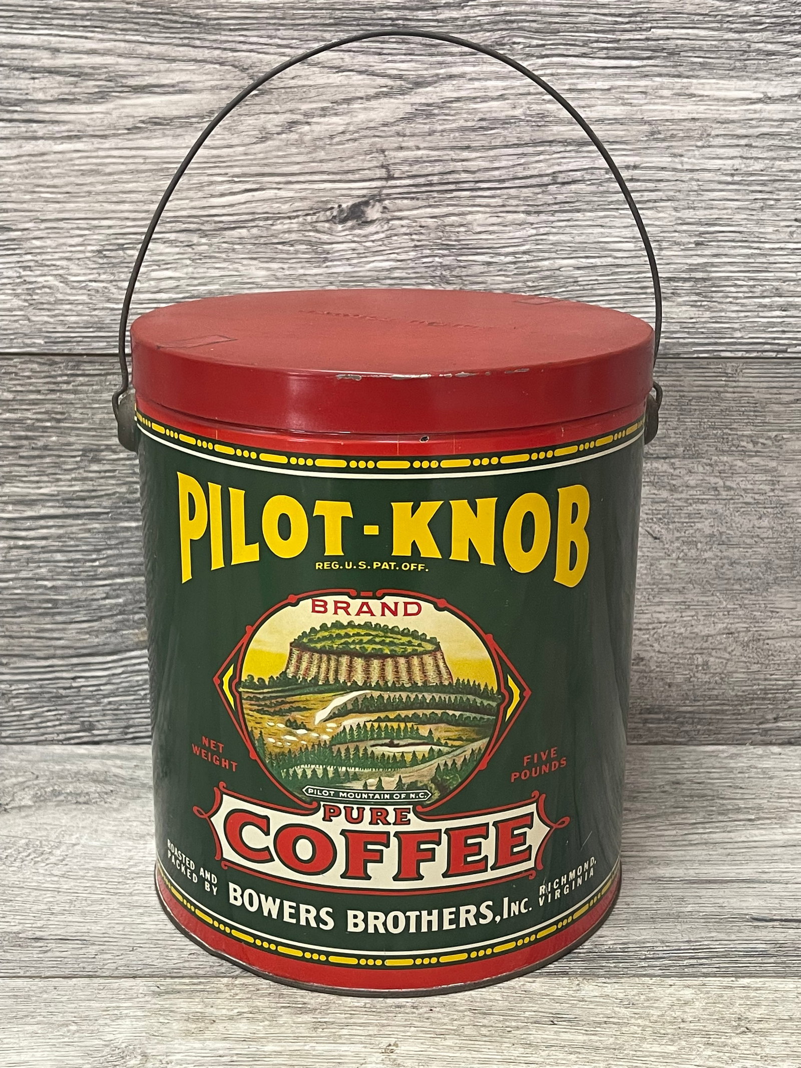 VINTAGE PILOT-KNOB FIVE POUND COFFEE CAN: PILOT MOUNTAIN, NC. AMAZING CONDITION. 8.75" X 7.5"T