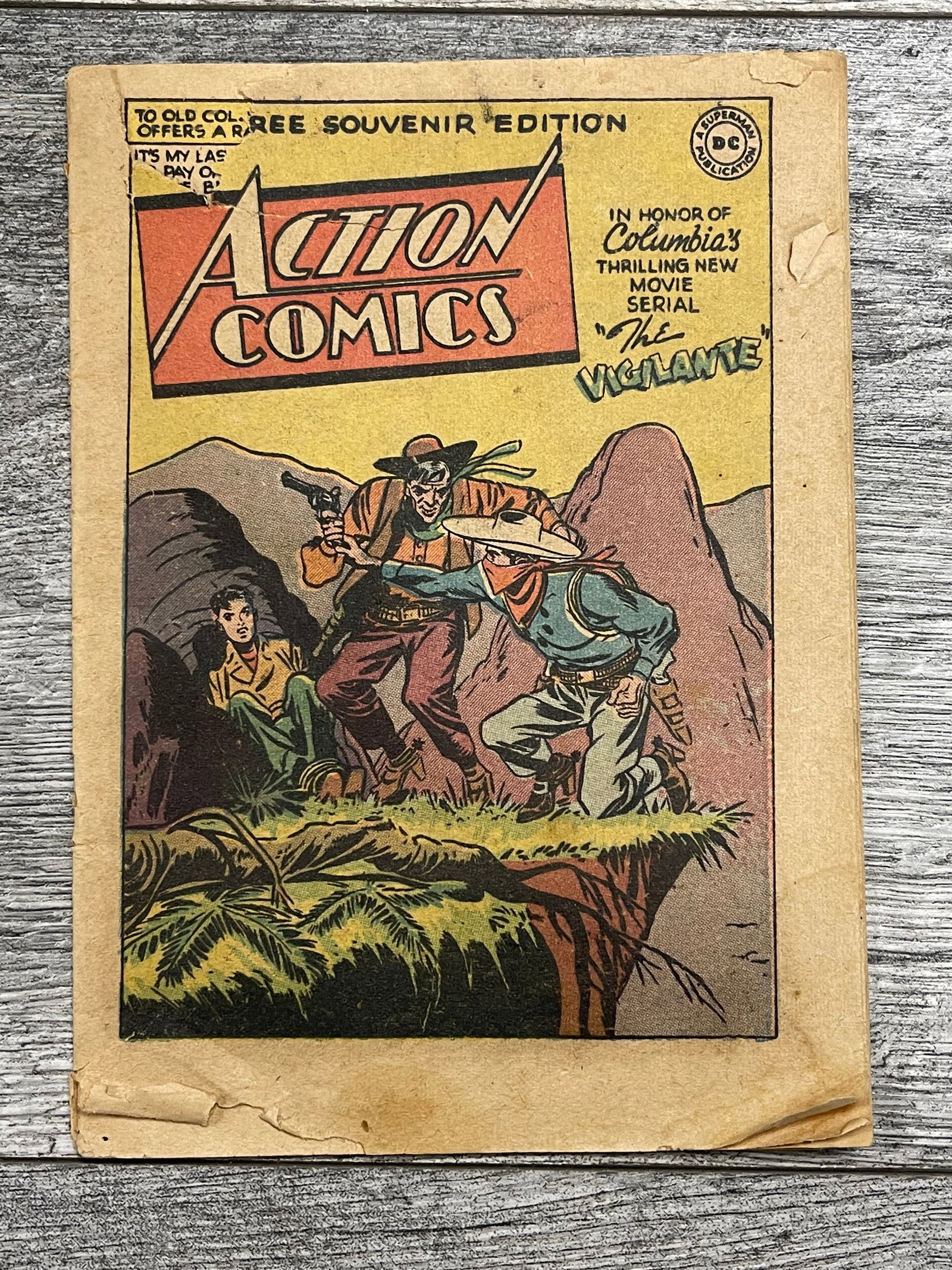 ACTION COMICS "VIGALANTE" EDITION: 1947 READ ALONG MOVIE COMIC