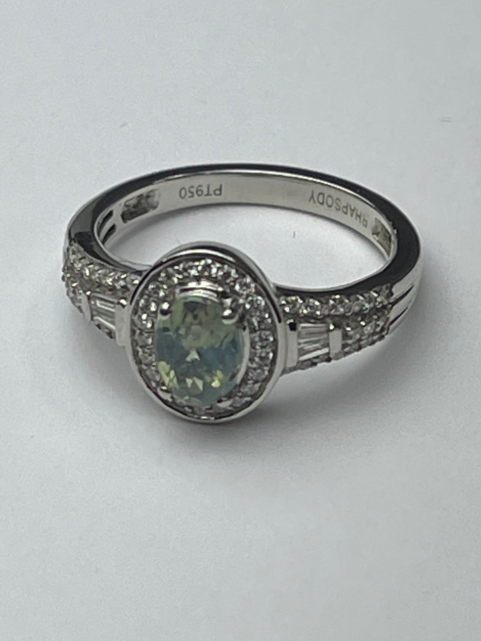 950 PLATINUM AAAA NARSIPATNAM ALEXANDRITE DIAMOND RING: SIZE 7, 6.3G, 1.05 CTW